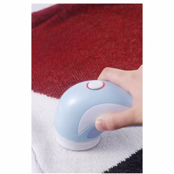 Aparat Pentru Curatat Scame, Par Si Praf, Pentru Diferite Tipuri De Material, Cu Lame Din Otel Inoxidabil, Incarcare Prin USB Type-C, Cu Perie De Curatare si Cablu USB Incluse, 13.5×9 cm, Albastru