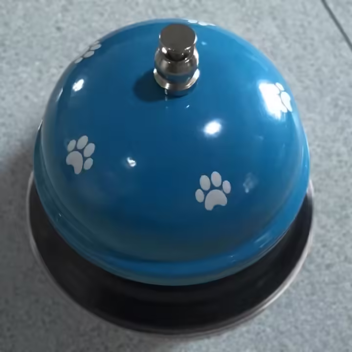 Clopotel Metalic Multifunctional, Alastru cu Imprimeu Labuta Alba, 7.5×7.5×6.5 cm, Dresaj, Receptie, Restaurante