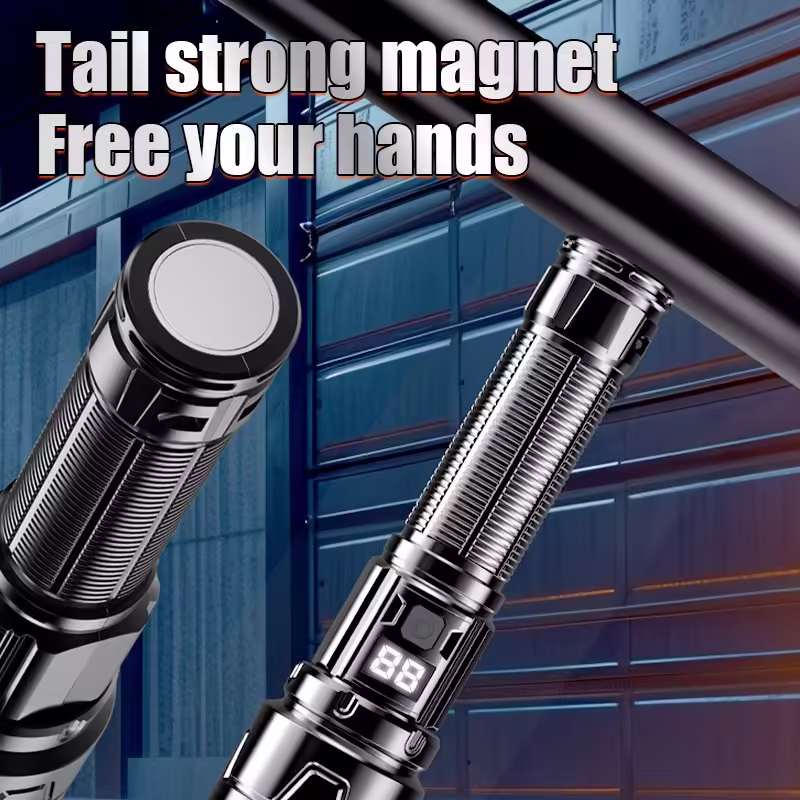 Lanternă  P50 cu zoom telescopic, afișaj digital și ieșire magnetică  Model 117