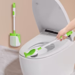 Perie de Toaleta, Flippy, cu Suport de Perete, Recipient Detergent, 2 Tipuri de Perii, Model Balena, Verde