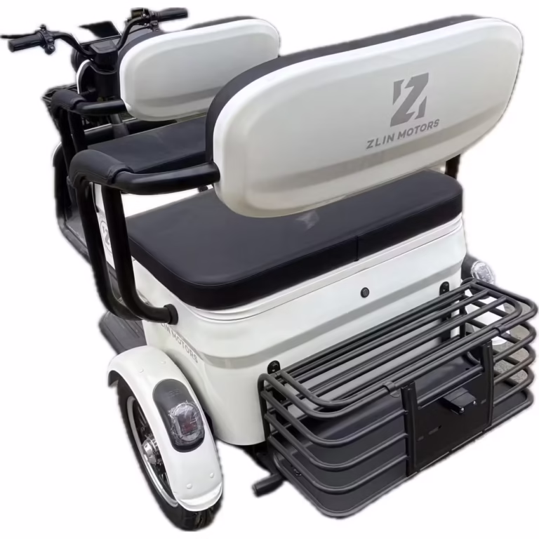 Triciclu Electric V6, Saige, Fara Permis, cu Doua Locuri, Motor 1800W, Baterie 72V24Ah, Autonomie 60km, 220x88x105 cm, Viteza Maxima 25km/h, Alb