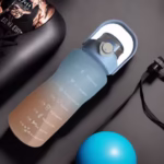 Sticla portabila motivationala plastic/tritan cu pai si marcator timp 2l pt sala,parcuri,scoala ,fitness,calatorii, albastru/portocaliu
