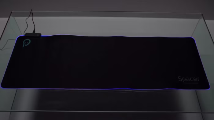 Mousepad gaming RGB Spacer, cauciuc si material textil, 900 x 300 x 3 mm, 1.8 m lungime cablu, Negru